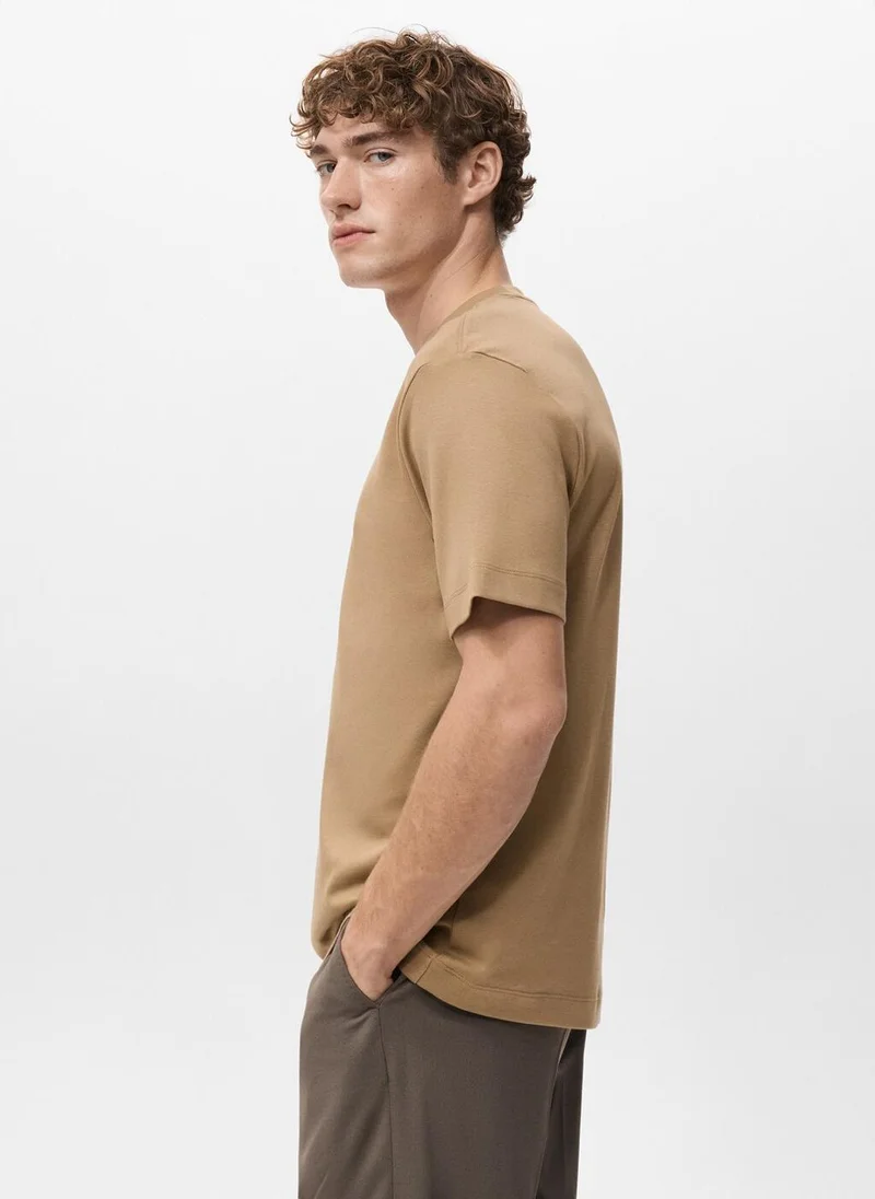 Mango Man  Medium weight regular fit T-shirt for Men | Best Price UAE